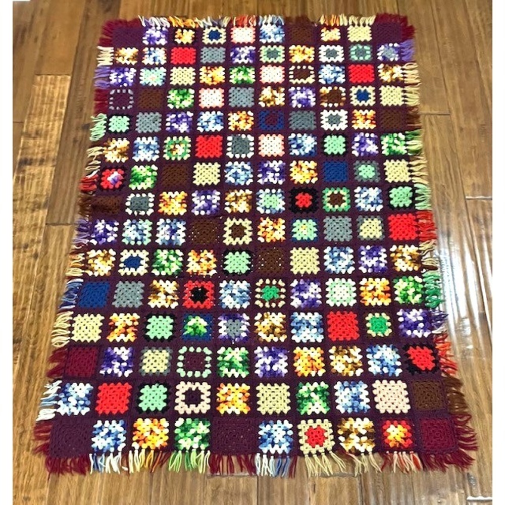 VTG Granny Square 39"X 58" Crochet Afghan Throw Blanket Colorful Fringe "AS IS"